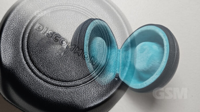 Discommon The Puck Single Watch Case: Eye Candy for your Watch