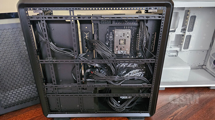 Cooler Master Masterframe 600 Under Motherboard plumbing