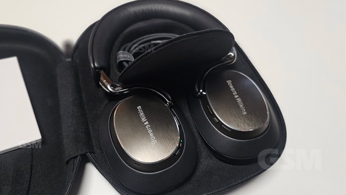 B&W Px8 S2 Case Whats-included